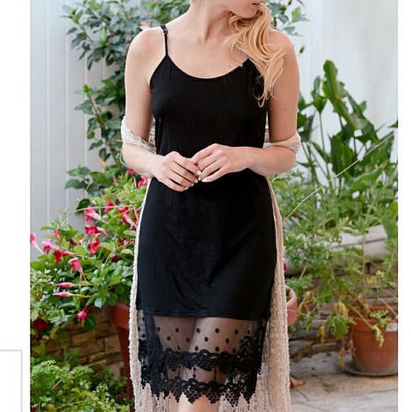 🖤Black Lace "Extender" Detailed Camisole* - Picture 2 of 4